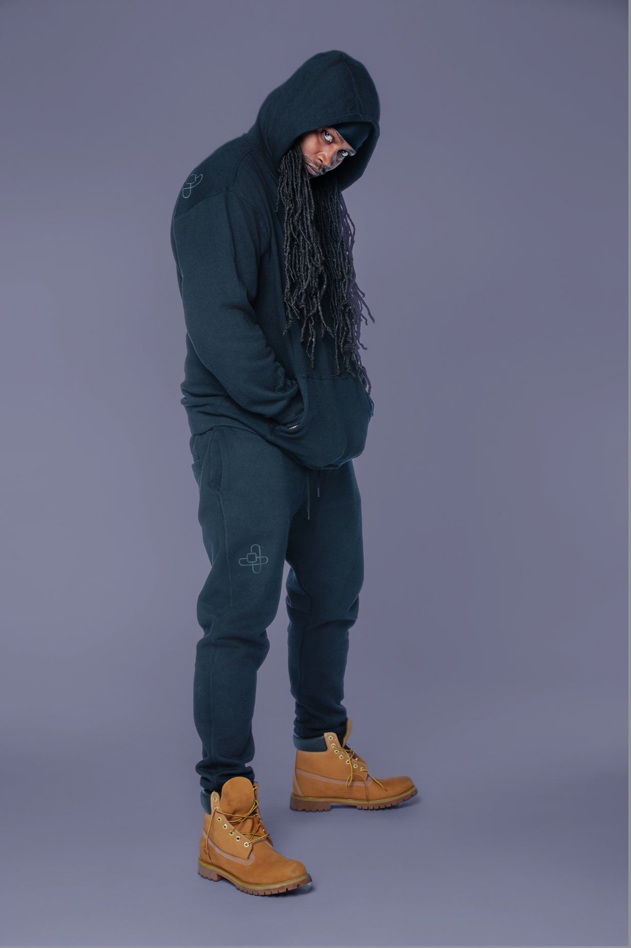 Jogger set comes in small to 2xlarge multi color ways