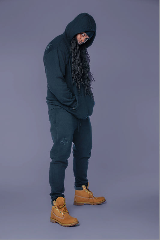 Jogger set comes in small to 2xlarge multi color ways